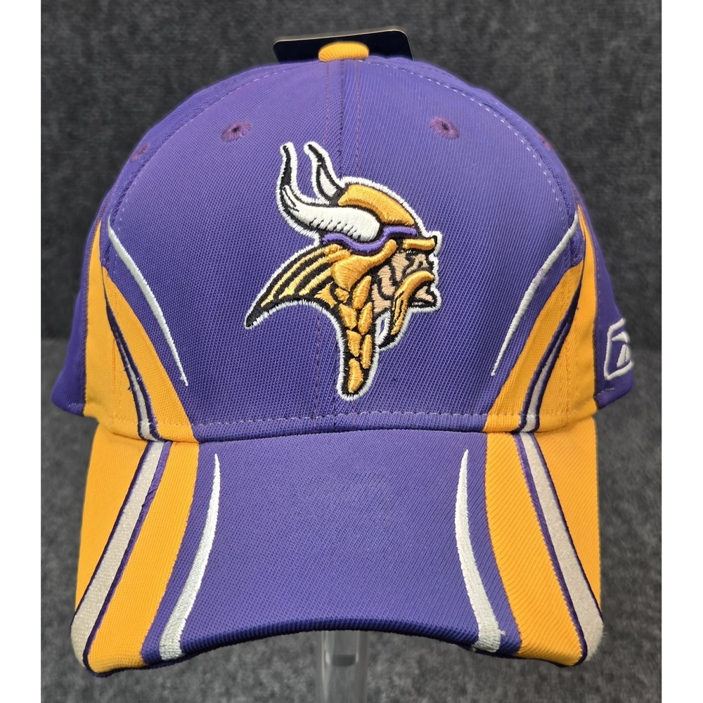 NEW Reebok Minnesota Vikings Cap One Size Purple Gold Hat
